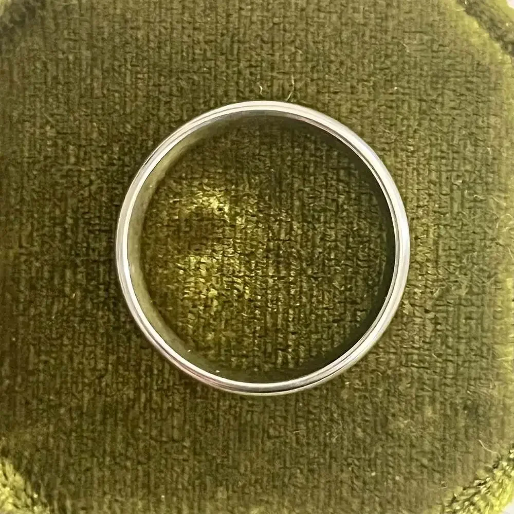 Unbranded tungsten carbide